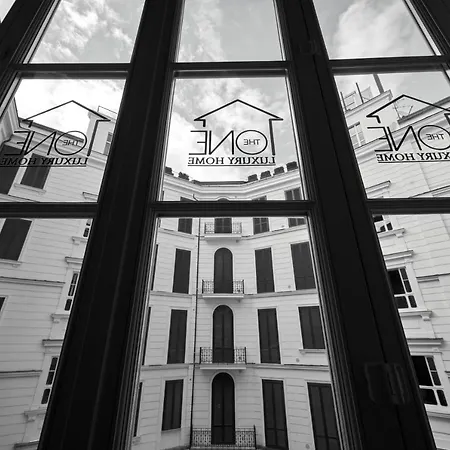 The One Napoli Luxury Apartment-2